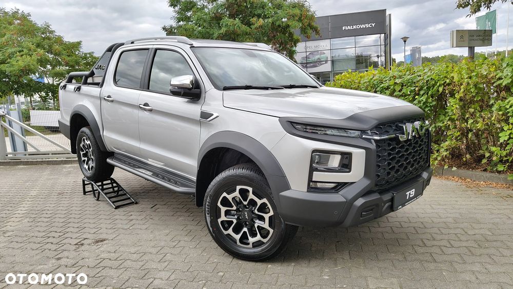 JAC T9 - 2