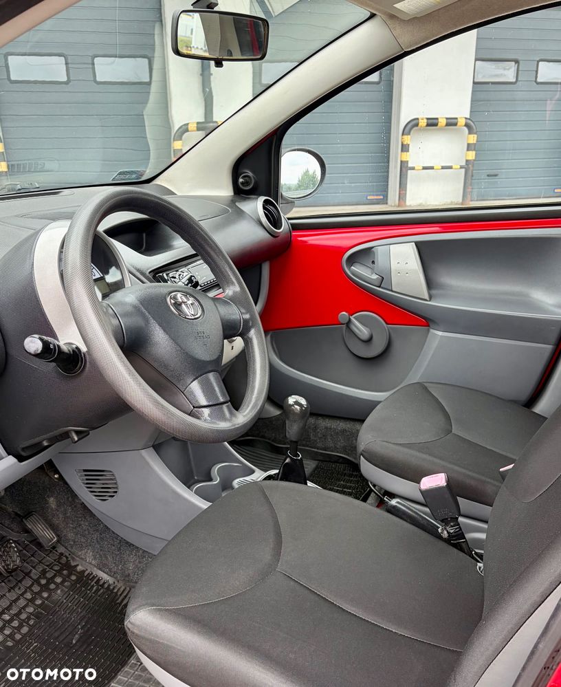 Toyota Aygo - 7