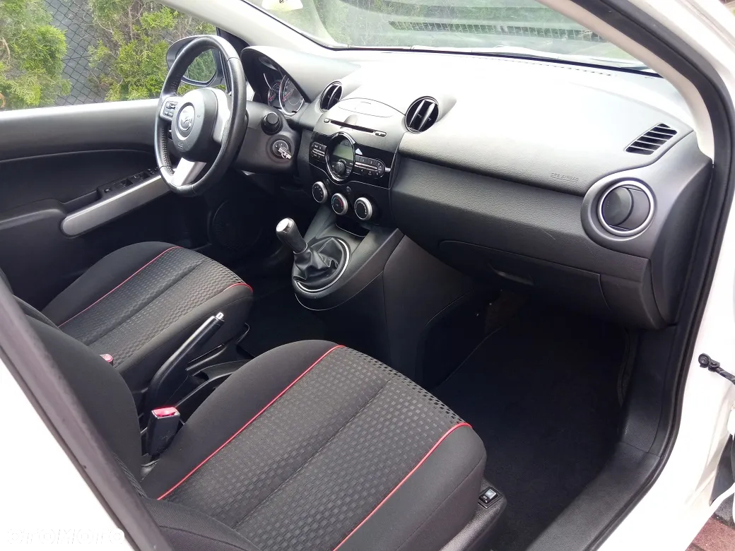 Mazda 2 1.3 Comfort - 16
