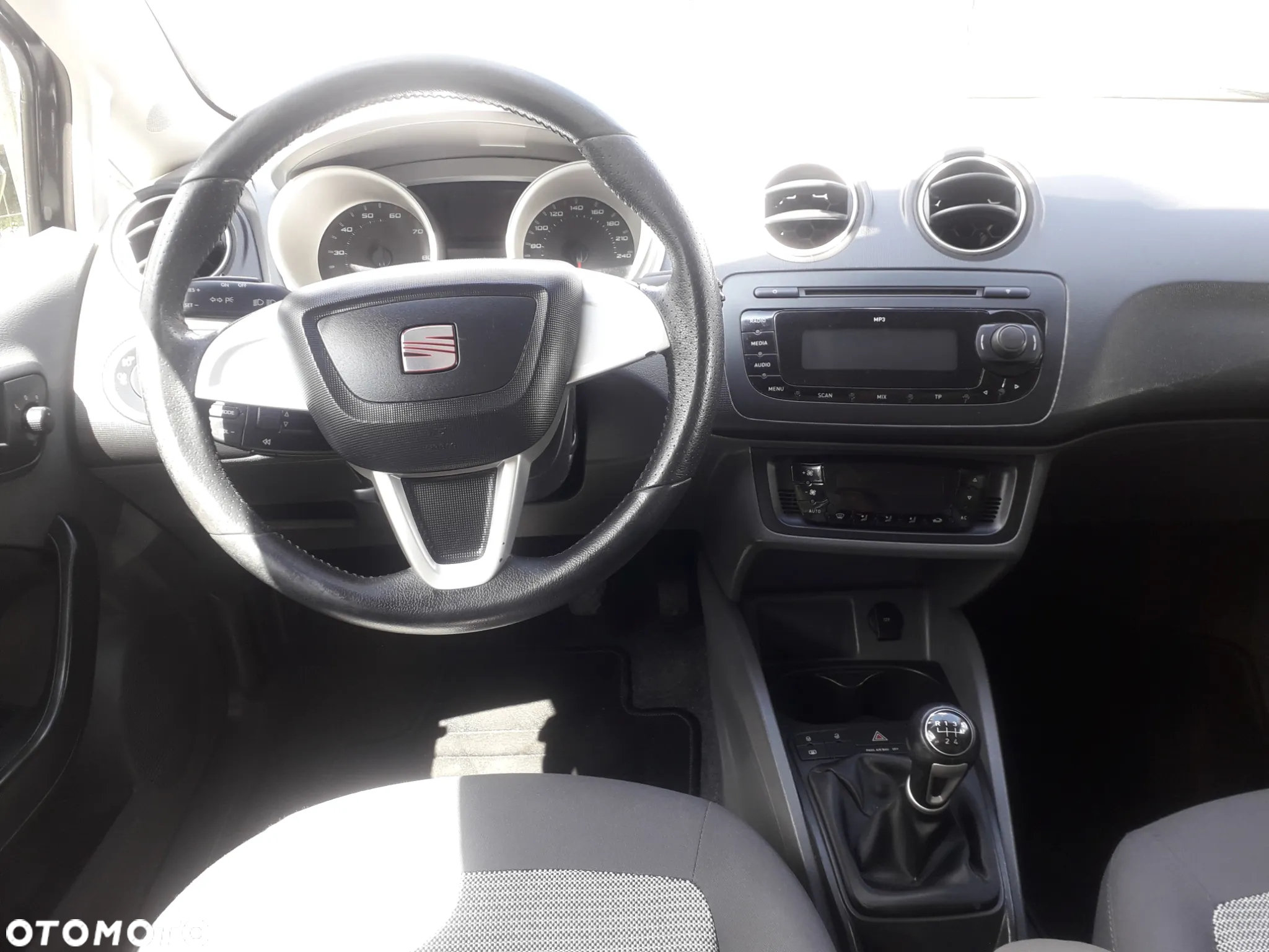 Seat Ibiza - 8