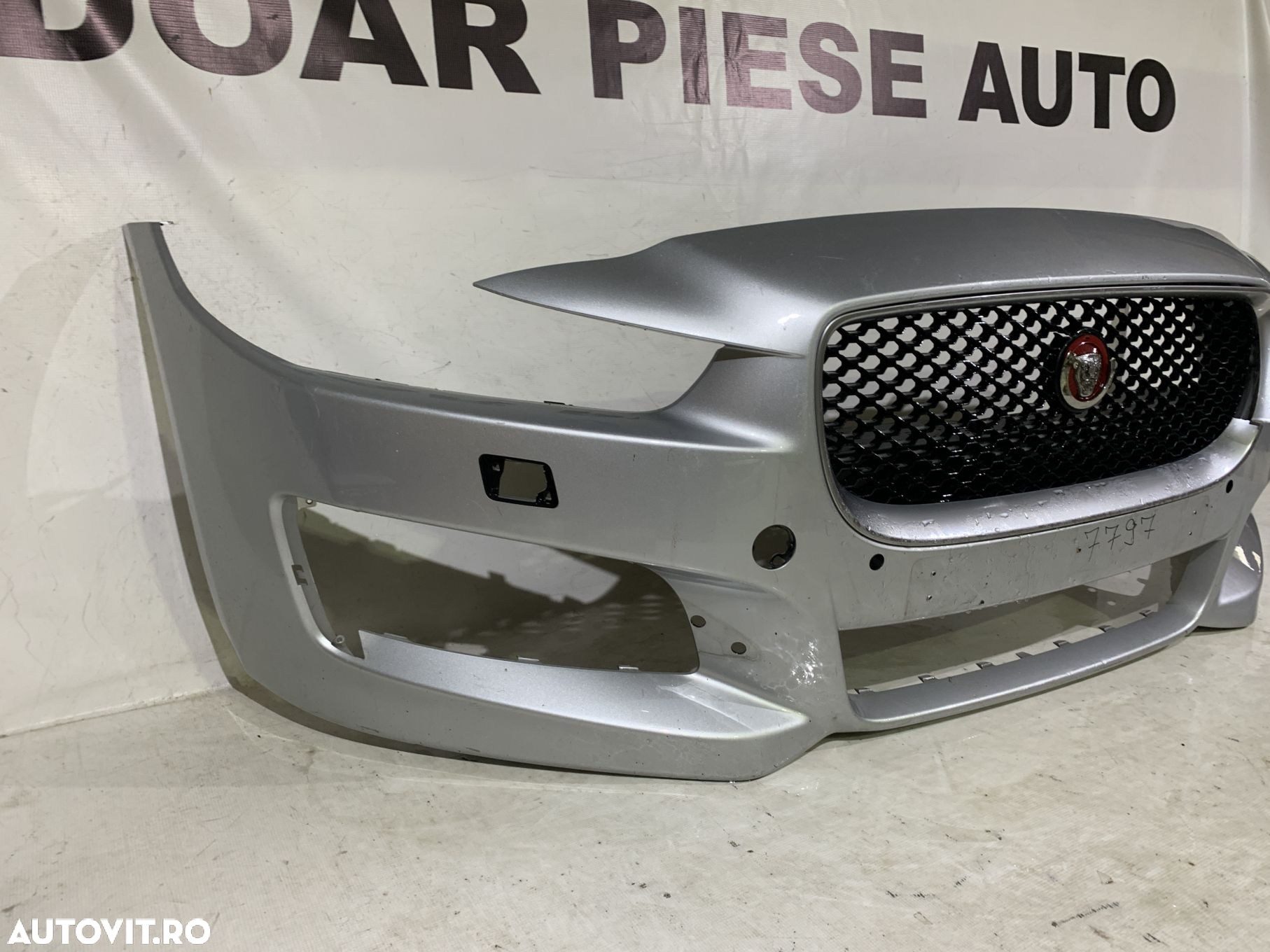 Bara fata Jaguar XE, R-Sport, 2015, 2016, 2017, 2018, 2019, 2020, 2021, cod origine OE GX7M-17F003-AA. - 2