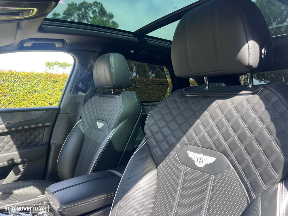 Bentley Bentayga - 30