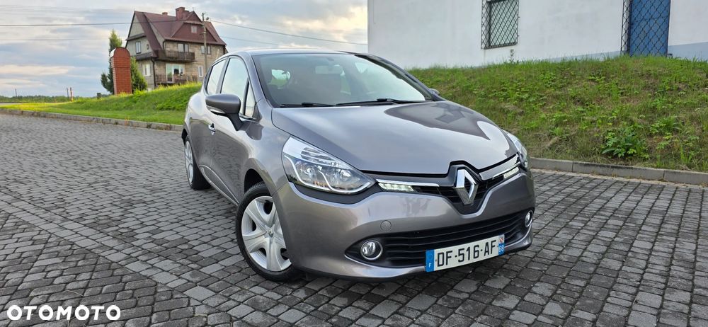 Renault Clio TCe 90 Dynamique - 10
