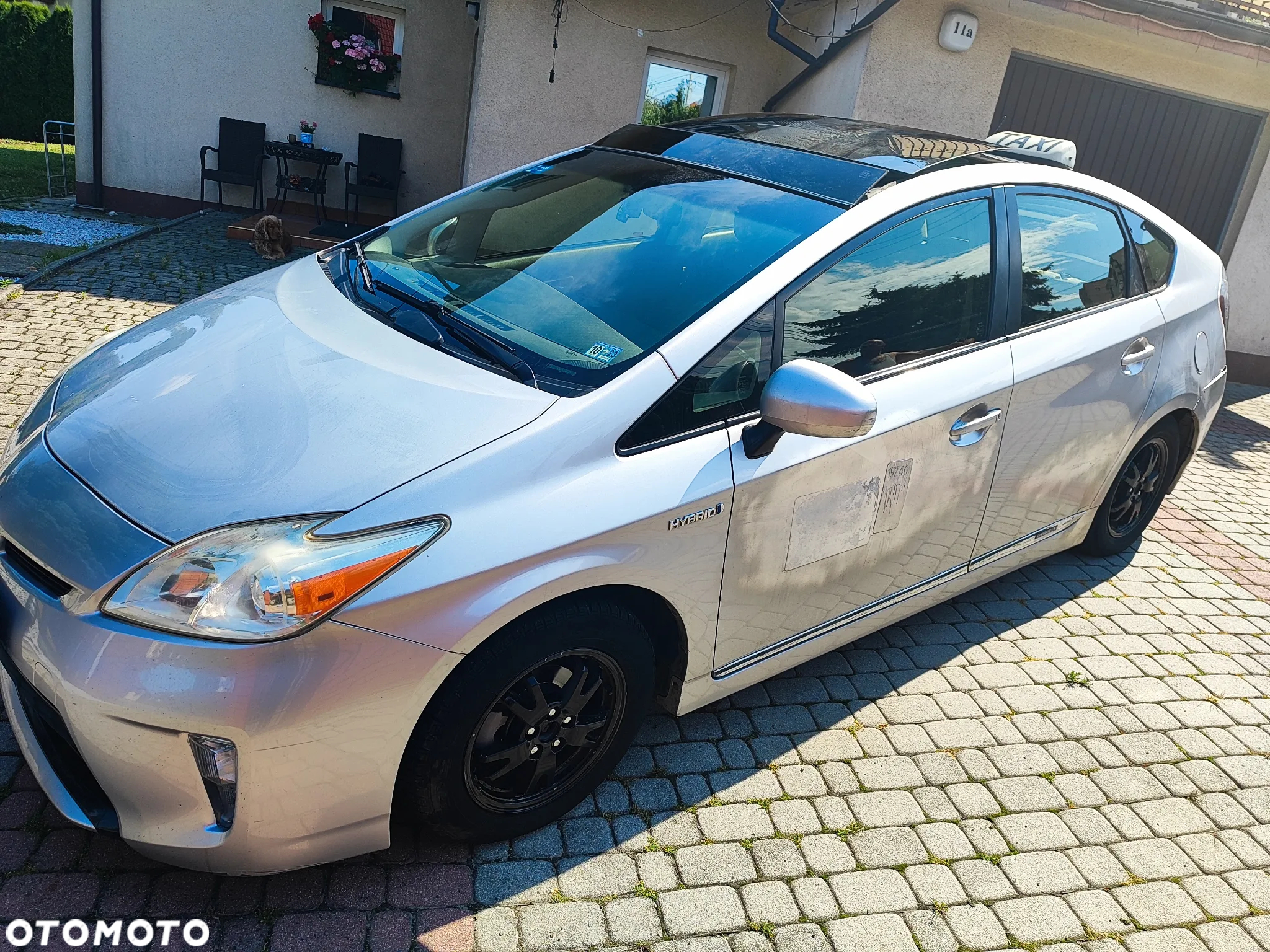 Toyota Prius 1.8 HSD Premium - 6