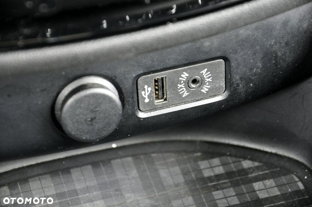 MINI Clubman Cooper D Essential Trim - 37