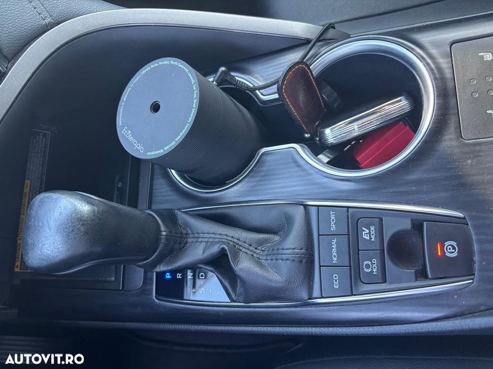 Toyota Camry 2.5 Exclusive - 13