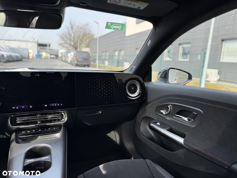 Mercedes-Benz CLA 250+ 85kWh - 13