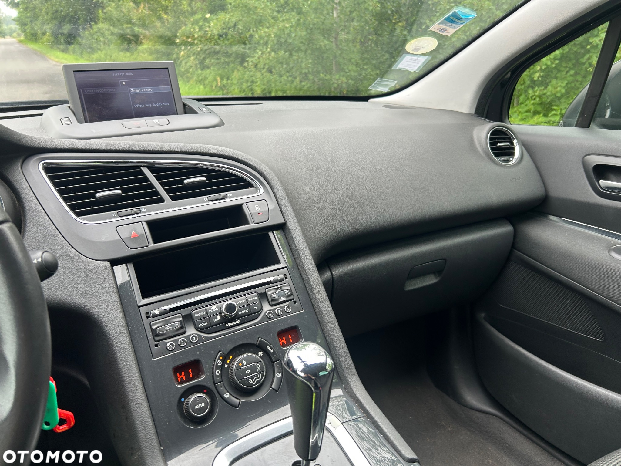 Peugeot 5008 - 9