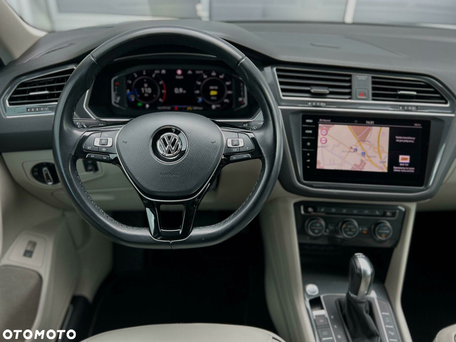 Volkswagen Tiguan Allspace 2.0 TSI 4Mot Highline DSG 7os - 29