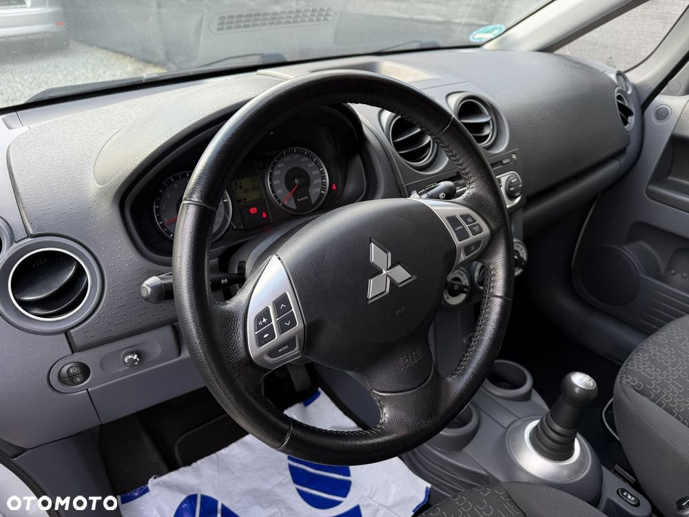 Mitsubishi Colt 1.3 Automatik Intense - 23