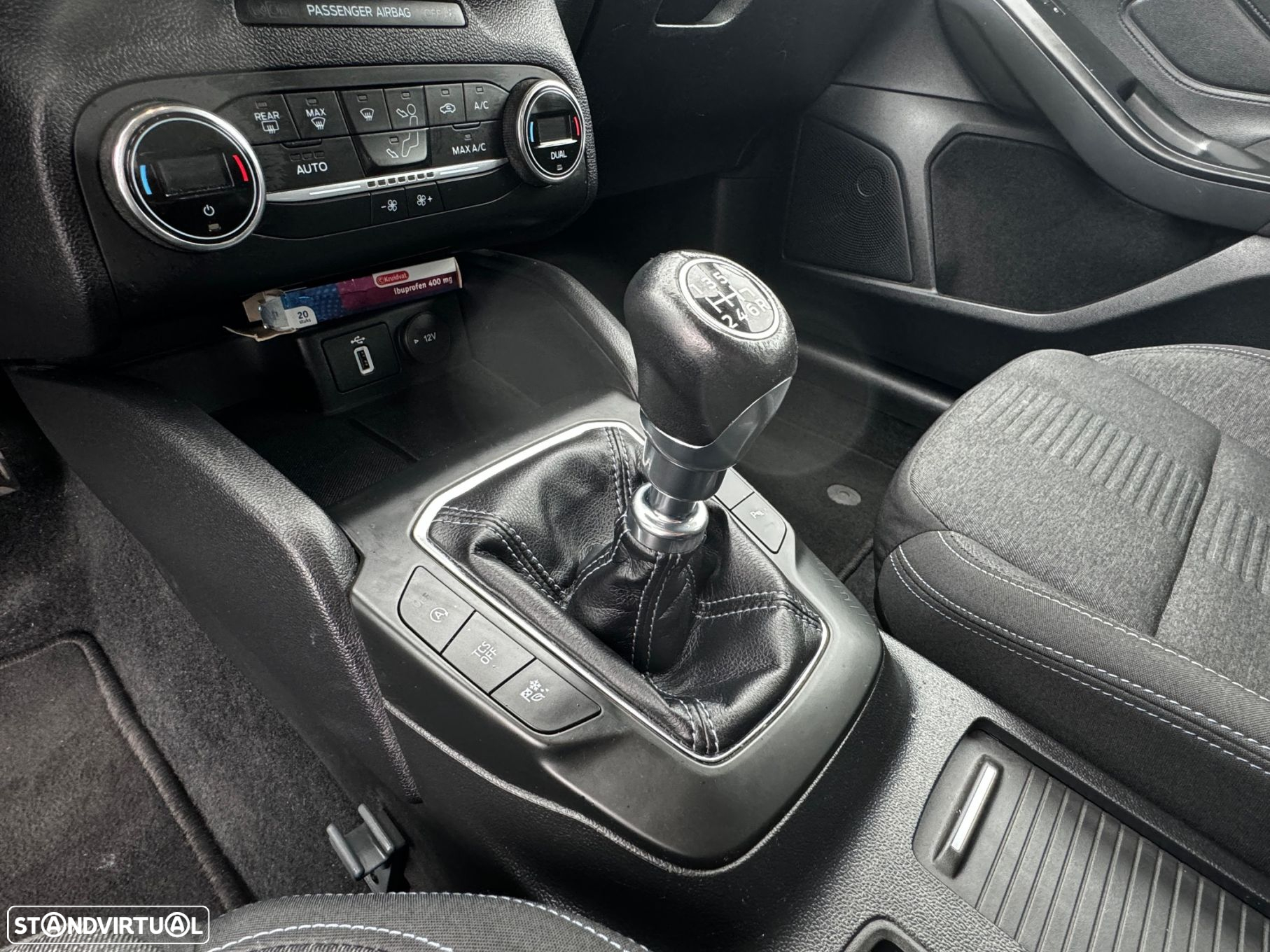 Ford Focus 1.0 EcoBoost Active X - 15