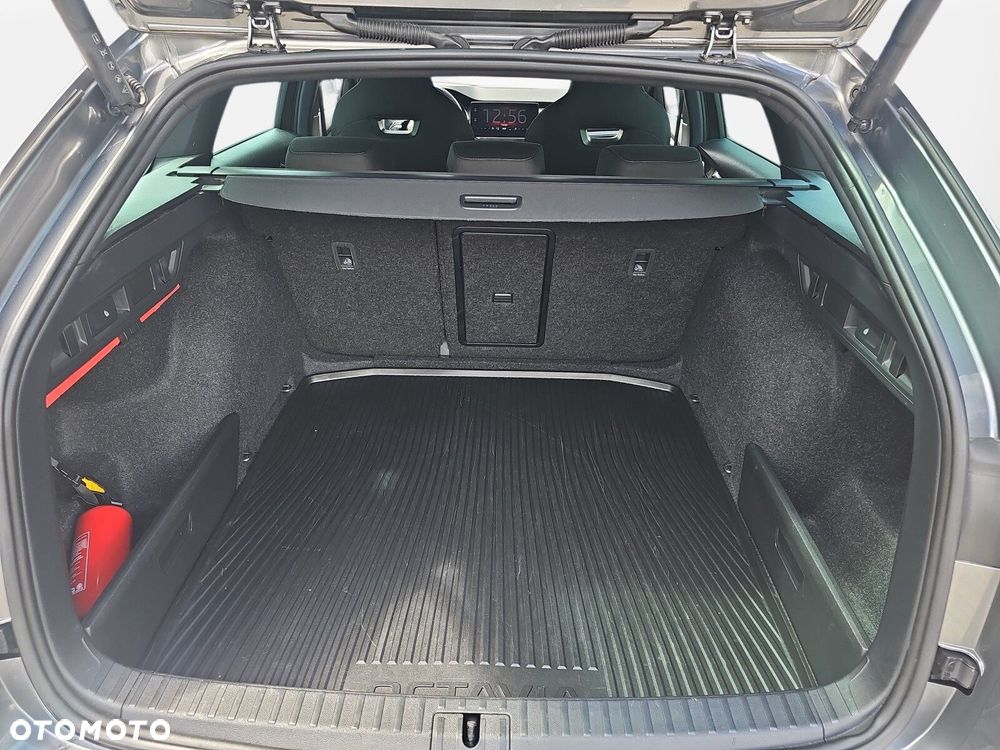 Skoda Octavia 1.5 TSI e-Tec Sportline DSG - 15