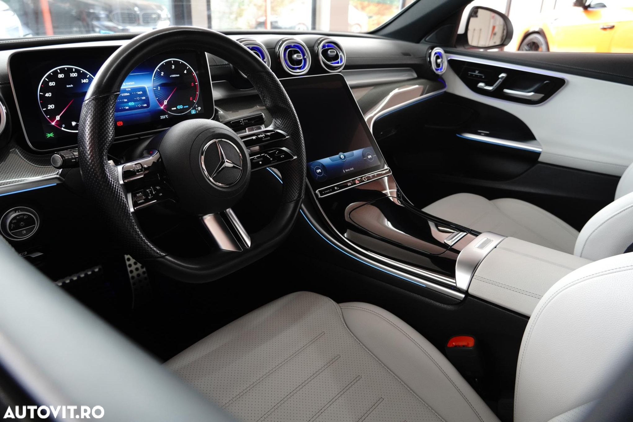 Mercedes-Benz C - 18