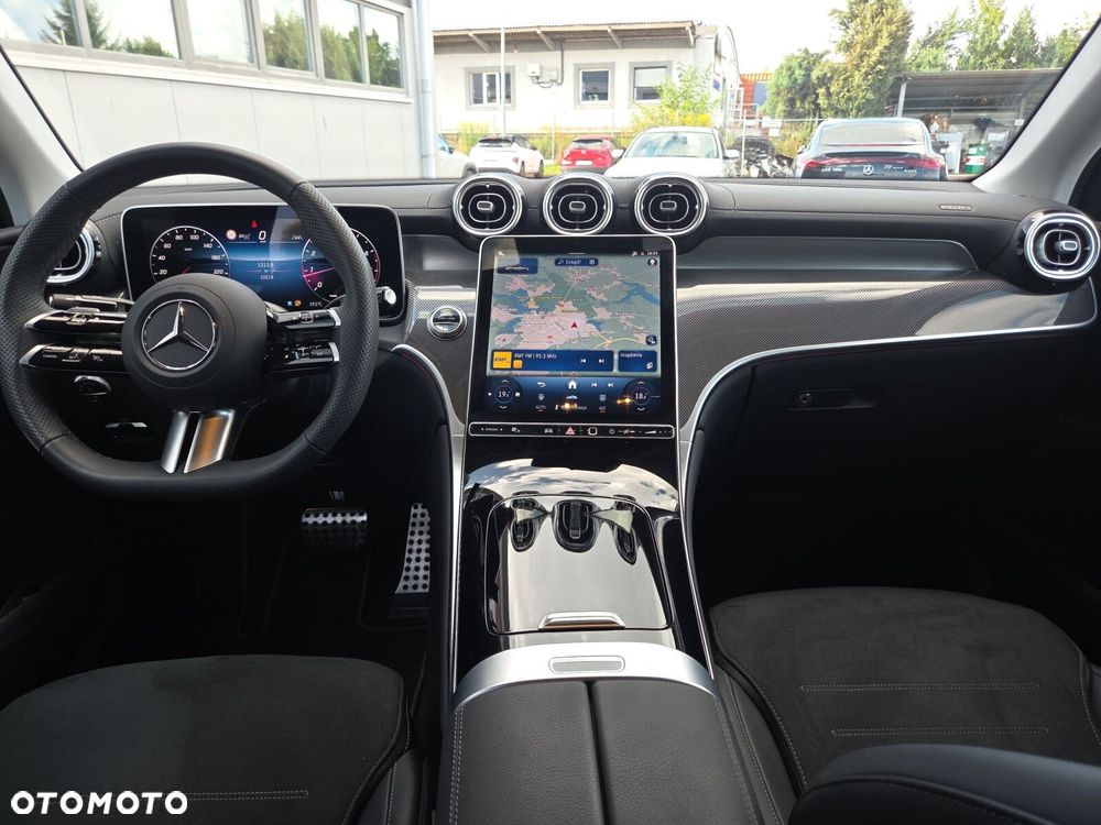 Mercedes-Benz GLC 200 mHEV 4-Matic AMG Line - 14