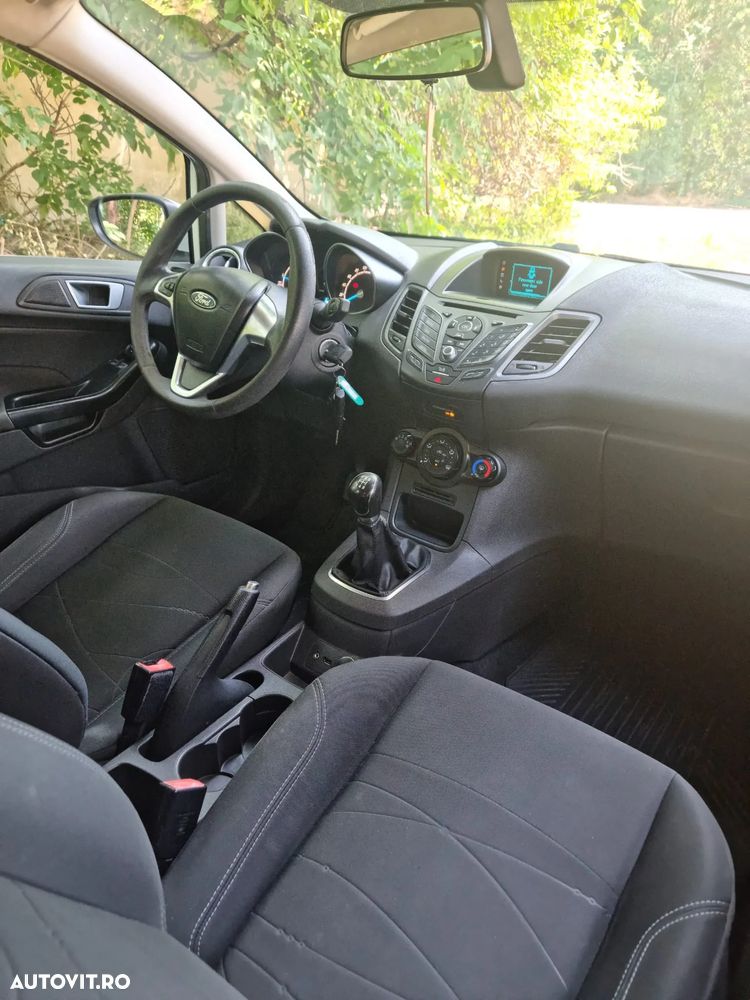 Ford Fiesta - 16