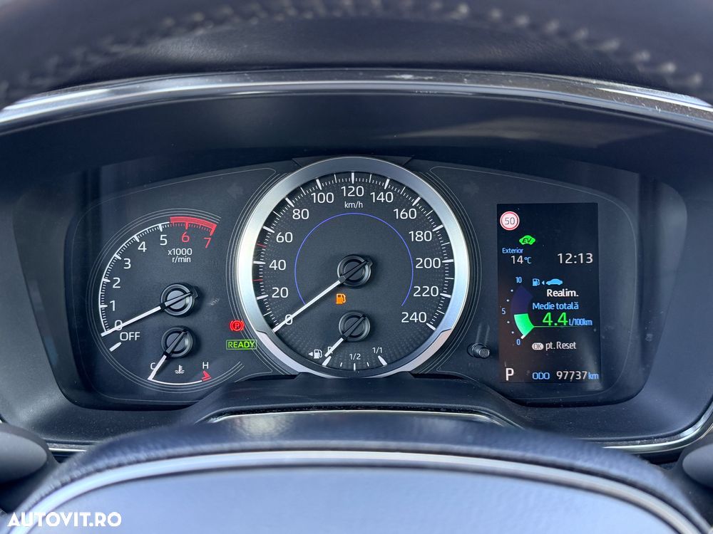 Toyota Corolla 1.8 Business Edition - 8