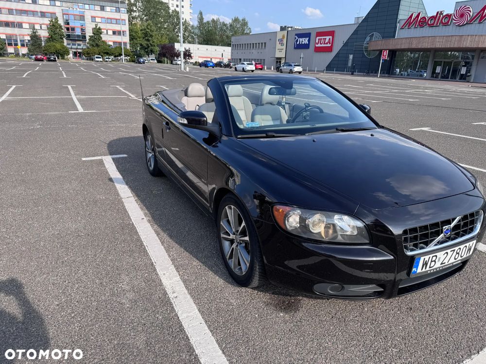 Volvo C70 2.0D Momentum - 28