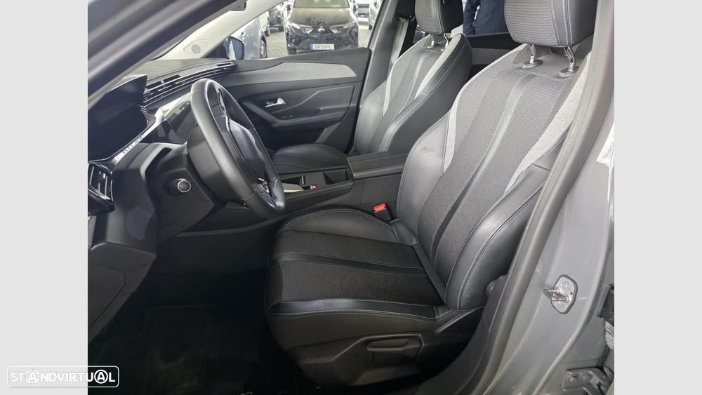 Peugeot 308 1.5 BlueHDi Allure EAT8 — fotografia 10