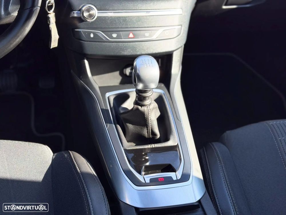 Peugeot 308 SW 1.5 BlueHDi Active J17 - 21