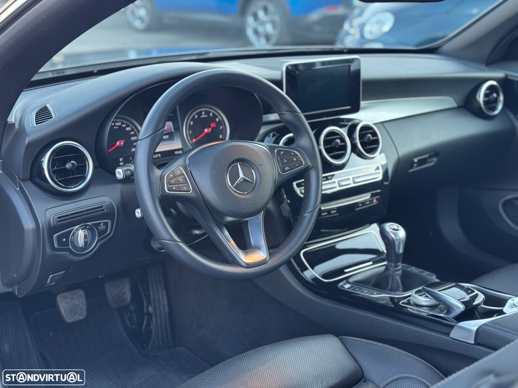 Mercedes-Benz C 180 - 13