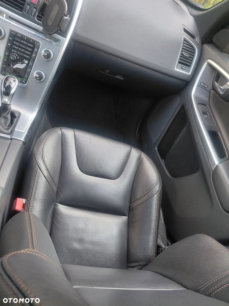 Volvo XC 60 D4 Drive-E Summum - 13