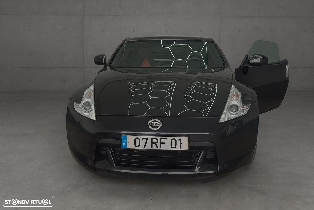 Nissan 370 Z - 1