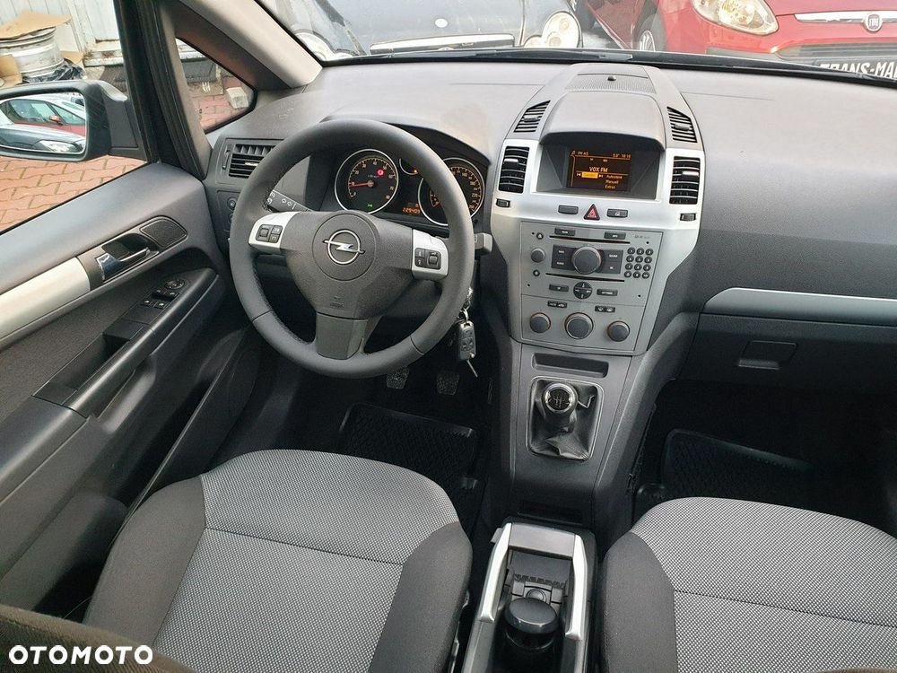Opel Zafira 1.8 Active - 13