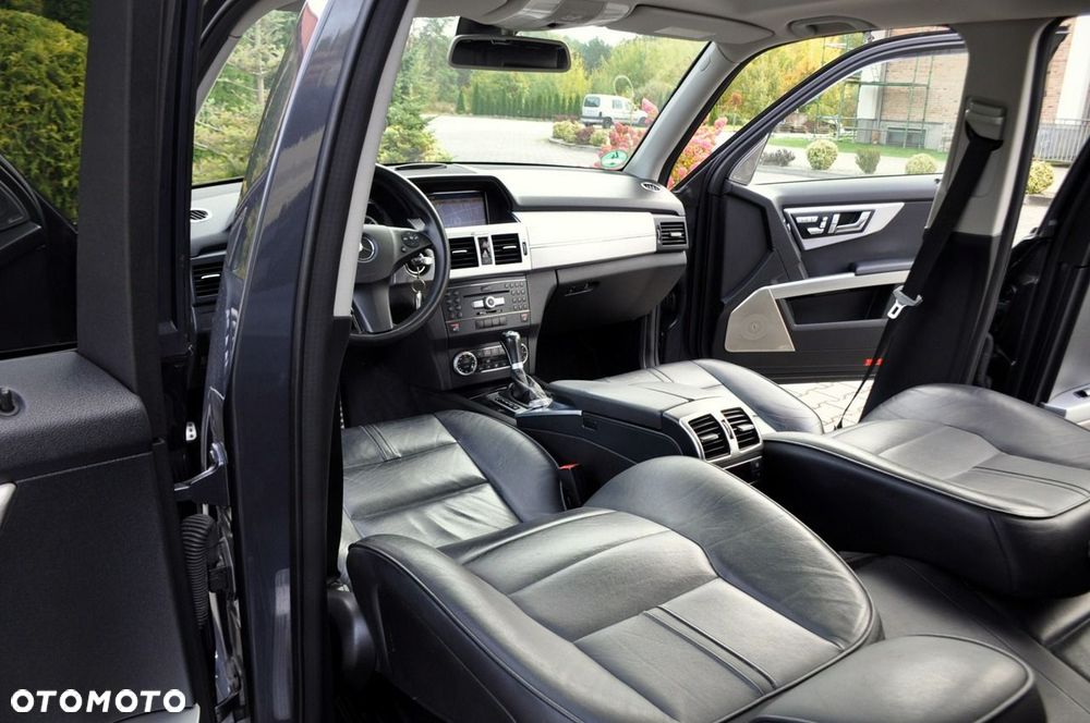 Mercedes-Benz GLK - 30
