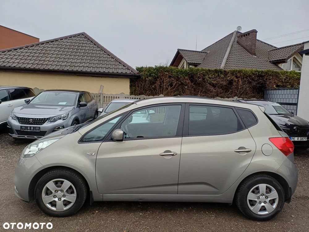 Kia Venga 1.4 CVVT Attract - 4