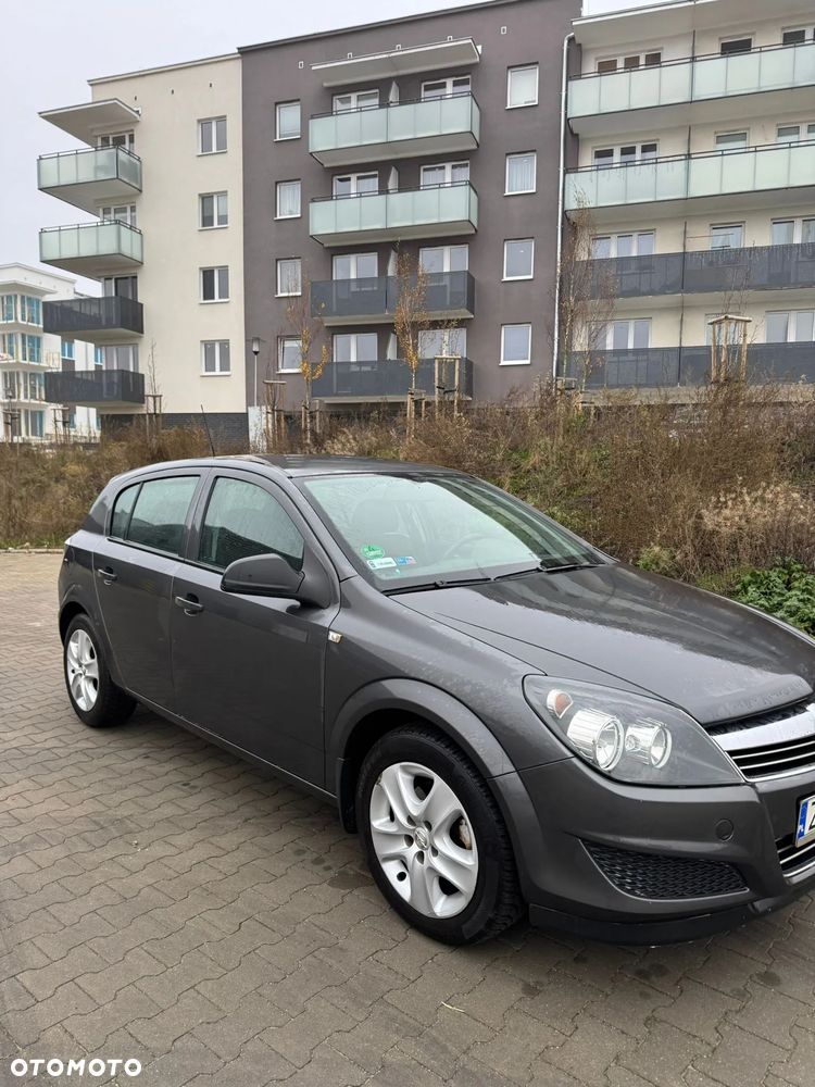 Opel Astra 1.6 Cosmo - 2