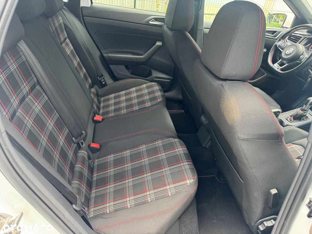 Volkswagen Polo 2.0 TSI OPF DSG GTI - 14