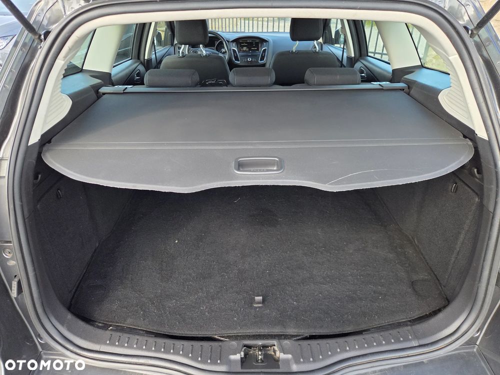 Ford Focus 1.5 TDCi DPF Start-Stopp-System Business - 15