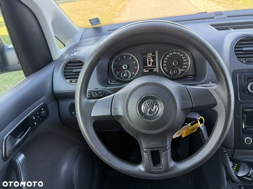 Volkswagen Caddy - 14