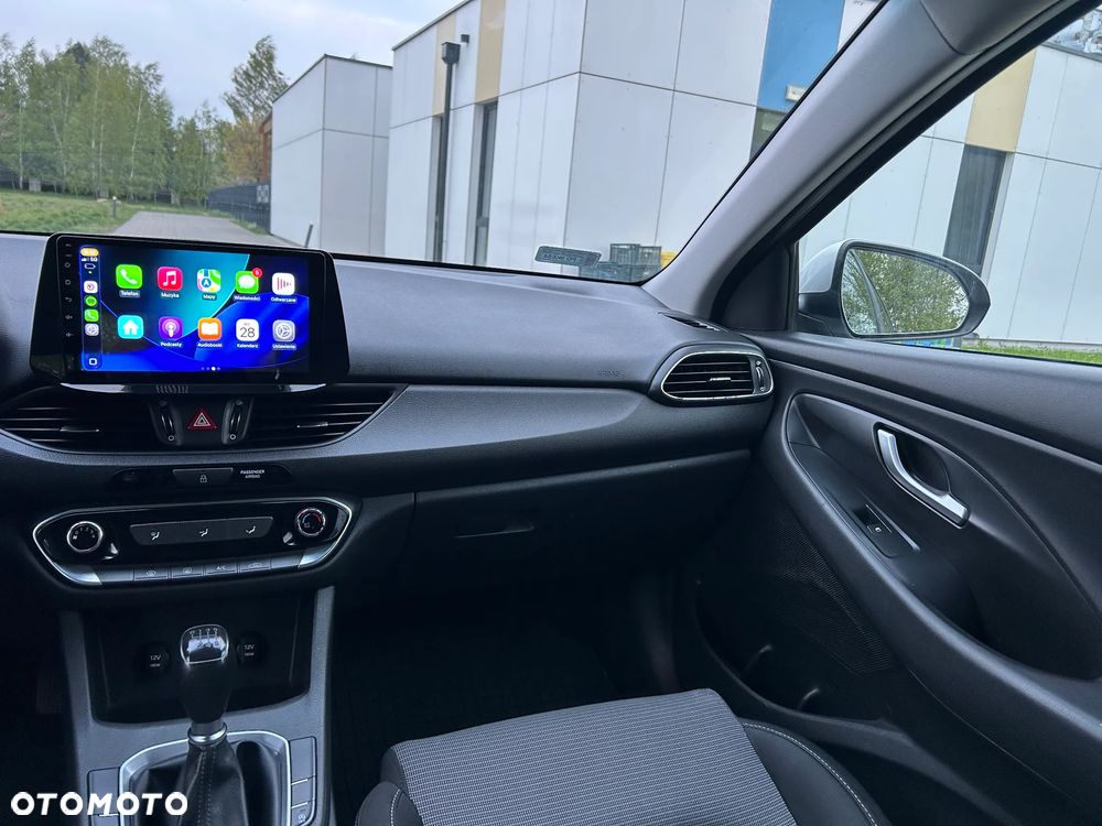 Hyundai i30 1.4 Classic + - 13