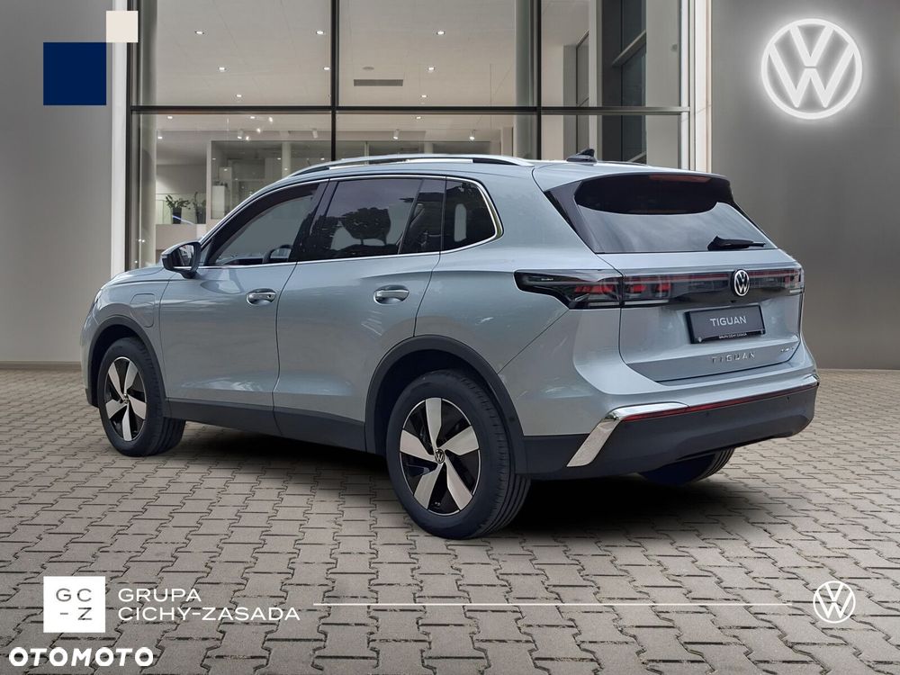 Volkswagen Tiguan 1.5 eHybrid PHEV 150kW Elegance DSG - 3