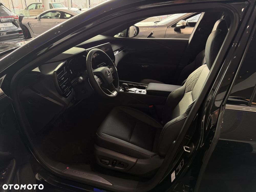 Lexus RX 450h+ Prestige - 8