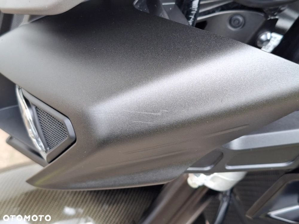 Yamaha MT - 26