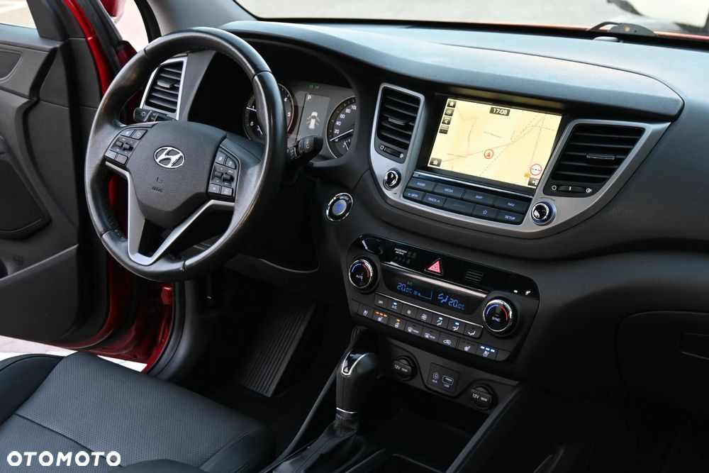 Hyundai Tucson 2.0 CRDI 4WD Automatik Premium - 22