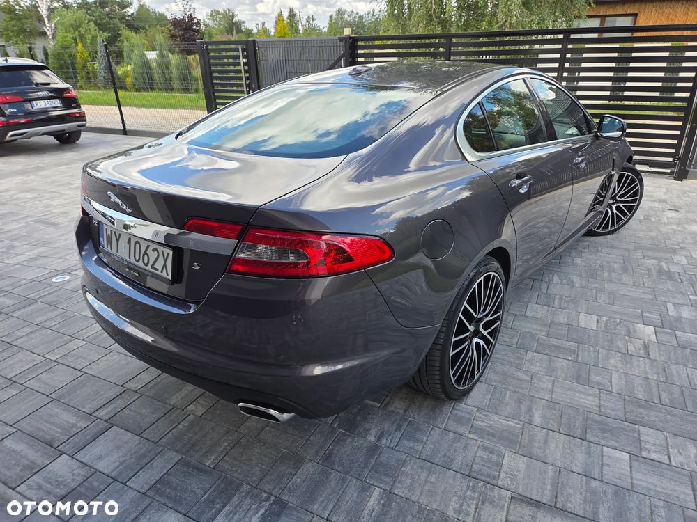 Jaguar XF 3.0 V6 S - 10
