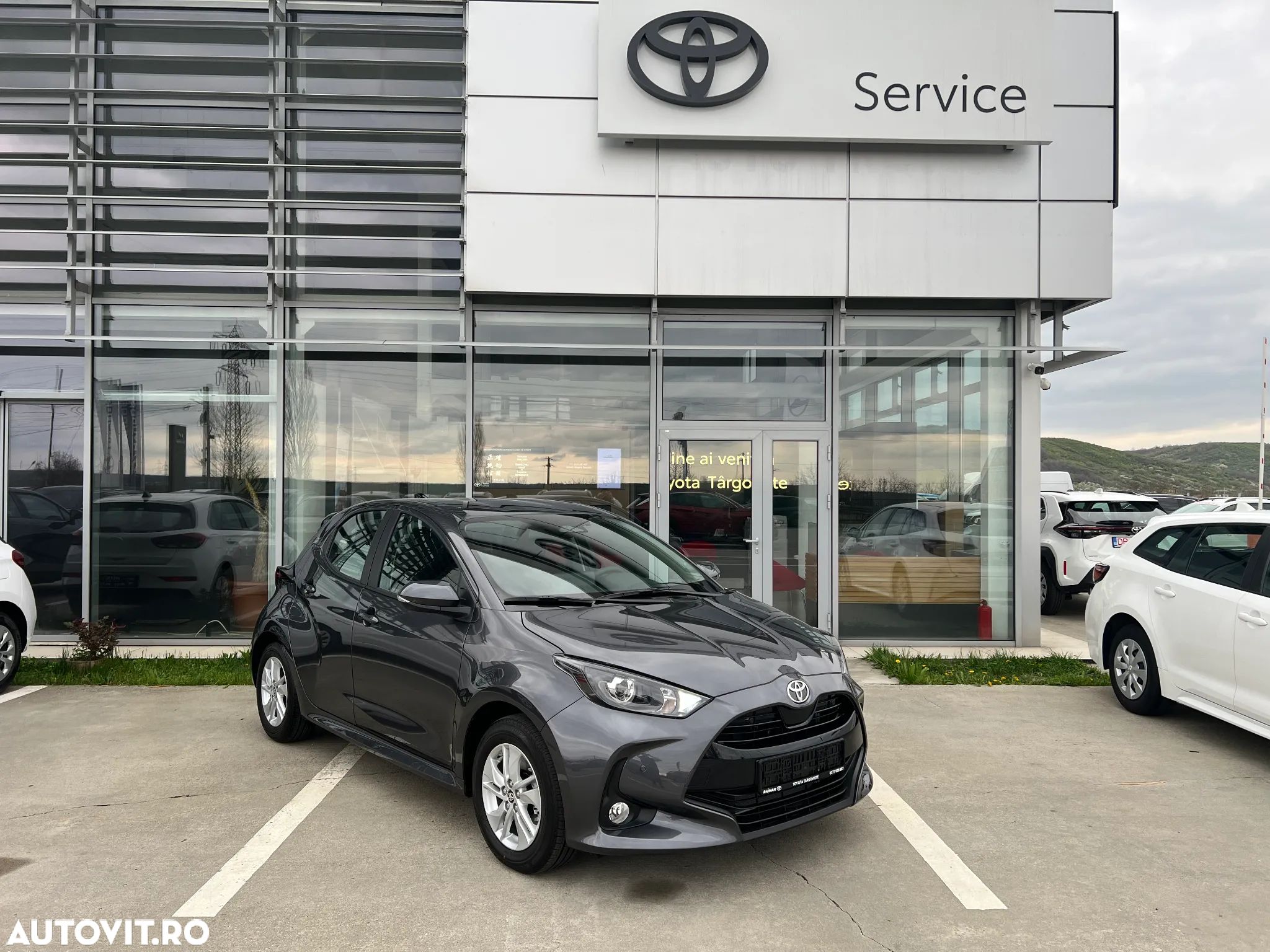 Toyota Yaris 1.5 116 CP HEV Active - 1