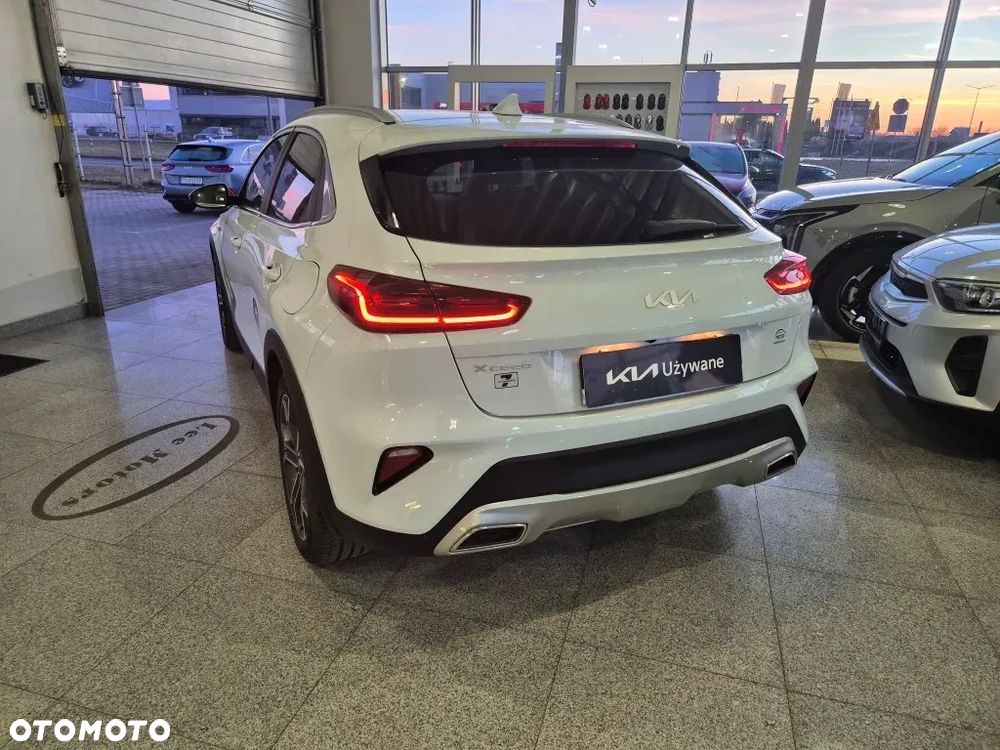 Kia XCeed 1.5 T-GDI M - 6