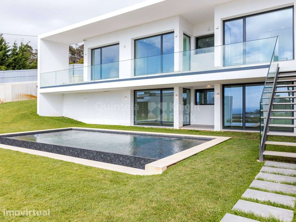 Moradia T4+1 com piscina e vista mar na Azoia em Sintra - Grande imagem: 2/59