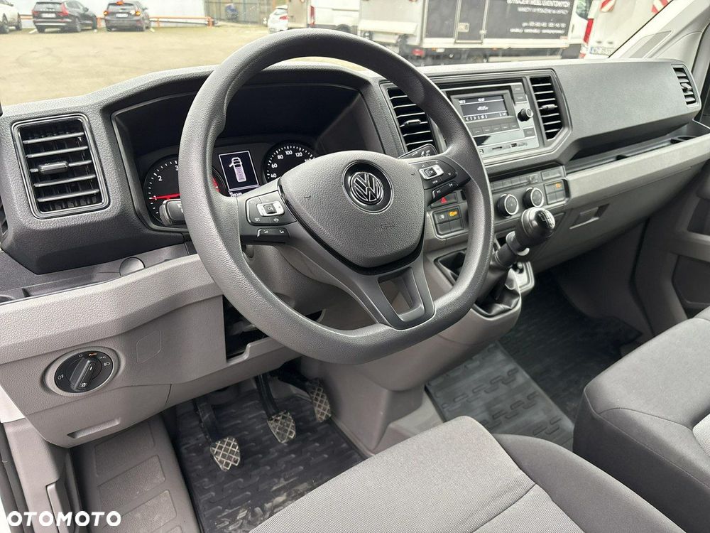 Volkswagen Crafter - 13