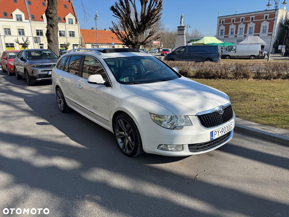 Skoda Superb 2.0 TDI L&K DSG - 12