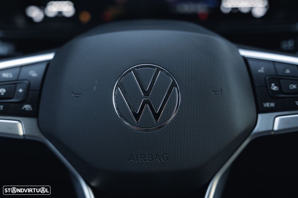 VW T-Cross 1.0 TSI Urban DSG - 47