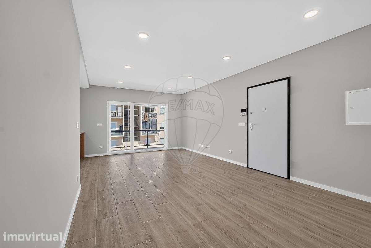 Apartamento T3 para arrendamento - Grande imagem: 2/22