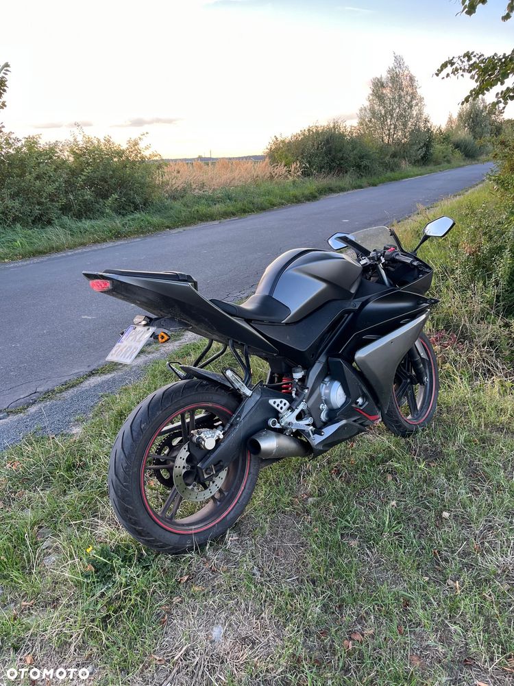 Yamaha R125 - 4