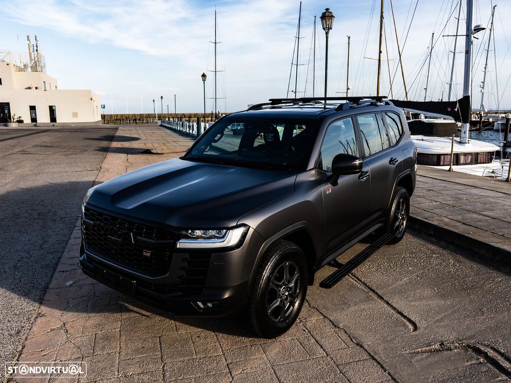 Toyota Land Cruiser - 27