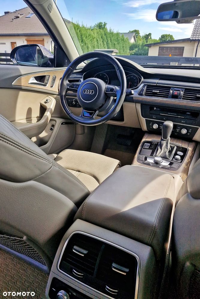 Audi A6 - 12