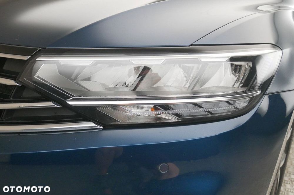 Volkswagen Passat Variant 1.5 TSI ACT mHEV Business DSG - 13
